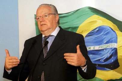 O Ex-secretário Nacional dos Direitos Humanos José Gregori é o novo Ministro da Justiça.#PÁGINA: 01#EDIÇÃO: 2ªGRE1 BSB 03/02/2000 POLITICA  COLETIVA DO SECRETARIO DE DIREITOS HUMANOS, JOSE GREGORI, SOBRE A REUNIAO SOBRE O ESTATUTO DO TRIBUNAL PENAL INTERNACIONAL, NO PALACIO DO PLANALTO .  FOTO JOSE PAULO LACERDA/AEGRE1 BSB 03/02/2000 POLITICA  COLETIVA DO SECRETARIO DE DIREITOS HUMANOS, JOSE GREGORI, SOBRE A REUNIAO SOBRE O ESTATUTO DO TRIBUNAL PENAL INTERNACIONAL, NO PALACIO DO PLANALTO .  FOTO JOSE PAULO LACERDA/AE#PÁGINA: 1 Fonte: AE Fotógrafo: JOSE PAULO LACERDA<!-- NICAID(620862) -->