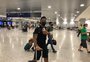 David chega a Porto Alegre para assinar contrato com o Inter