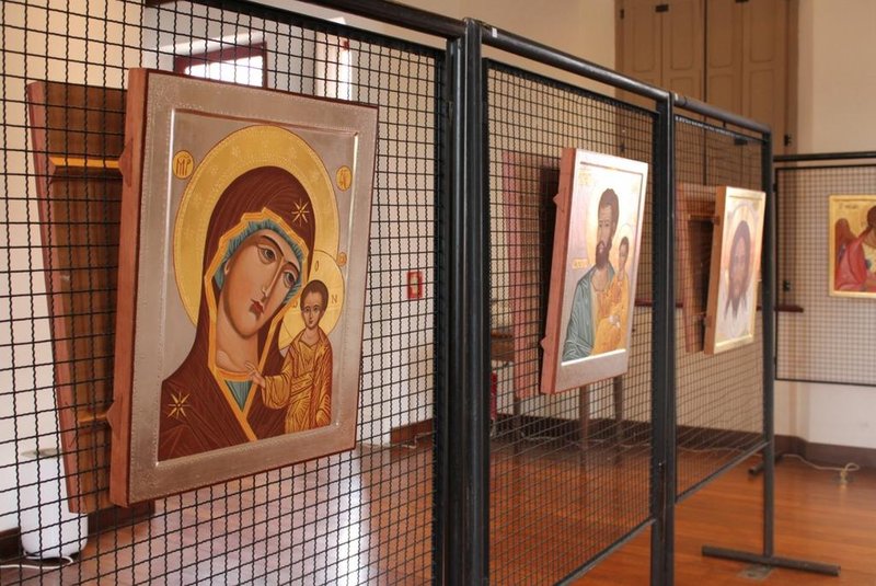 Exposição "Theotokos - Iconografia Russo Bizantina", de Cristiliane Polachini, está no Museu do Imigrante <!-- NICAID(14709003) -->