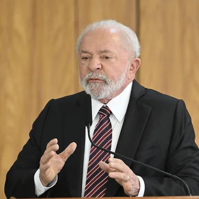 Brazil's President Luiz Inacio Lula da Silva speaks during a joint press conference with his Venezuelan counterpart Nicolas Maduro (not in frame) at the Planalto Palace in Brasilia on May 29, 2023. Brazilian President Luiz Inacio Lula da Silva met Monday with his Venezuelan counterpart Nicolas Maduro, renewing a relationship severed under far-right ex-president Jair Bolsonaro. Lula invited Maduro to the Brazilian capital along with the rest of South America's leaders for a "retreat" Tuesday aimed at rebooting regional cooperation. It will be the first regional summit in nearly a decade. (Photo by EVARISTO SA / AFP)Editoria: POLLocal: BrasíliaIndexador: EVARISTO SASecao: diplomacyFonte: AFPFotógrafo: STF<!-- NICAID(15441201) -->