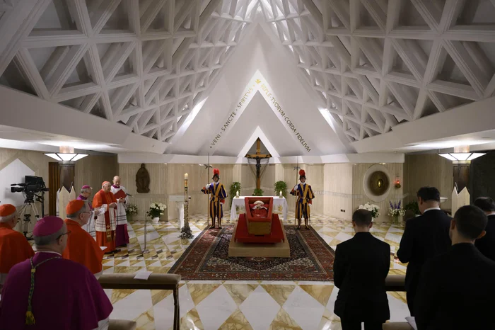 HANDOUT / VATICAN MEDIA