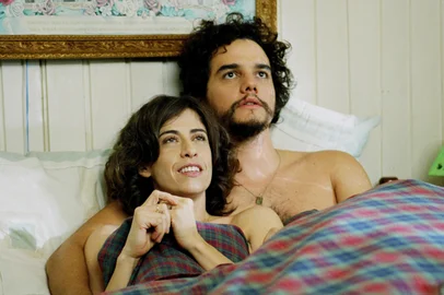 Fernanda Torres (Marina) e Wagner Moura (Joaquim) vivem casal que trabalha em movelaria, no filme Saneamento Básico, O Filme (Brasil, 2007) de Jorge Furtado.#PÁGINA:02 Fonte: Divulgação Fotógrafo: Leopoldo Plentz<!-- NICAID(1966729) -->