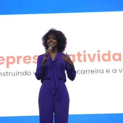 Maju Coutinho faz palestra na Expoagas<!-- NICAID(15845969) -->