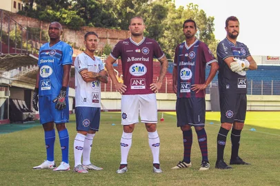 SER Caxias lança uniforme para temporada 2021.<!-- NICAID(14718832) -->