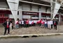 Torcida organizada do Inter protesta no Beira-Rio e pede renúncia de Alessandro Barcellos