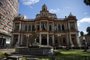 PORTO ALEGRE, RS, BRASIL, 09-03-2021: Começou hoje a revitalização da Fonte Talavera e seu entorno, na Praça Montevideu, em frente ao Paço Municipal (FOTO FÉLIX ZUCCO/AGÊNCIA RBS, Editoria de Porto Alegre).<!-- NICAID(14730992) -->