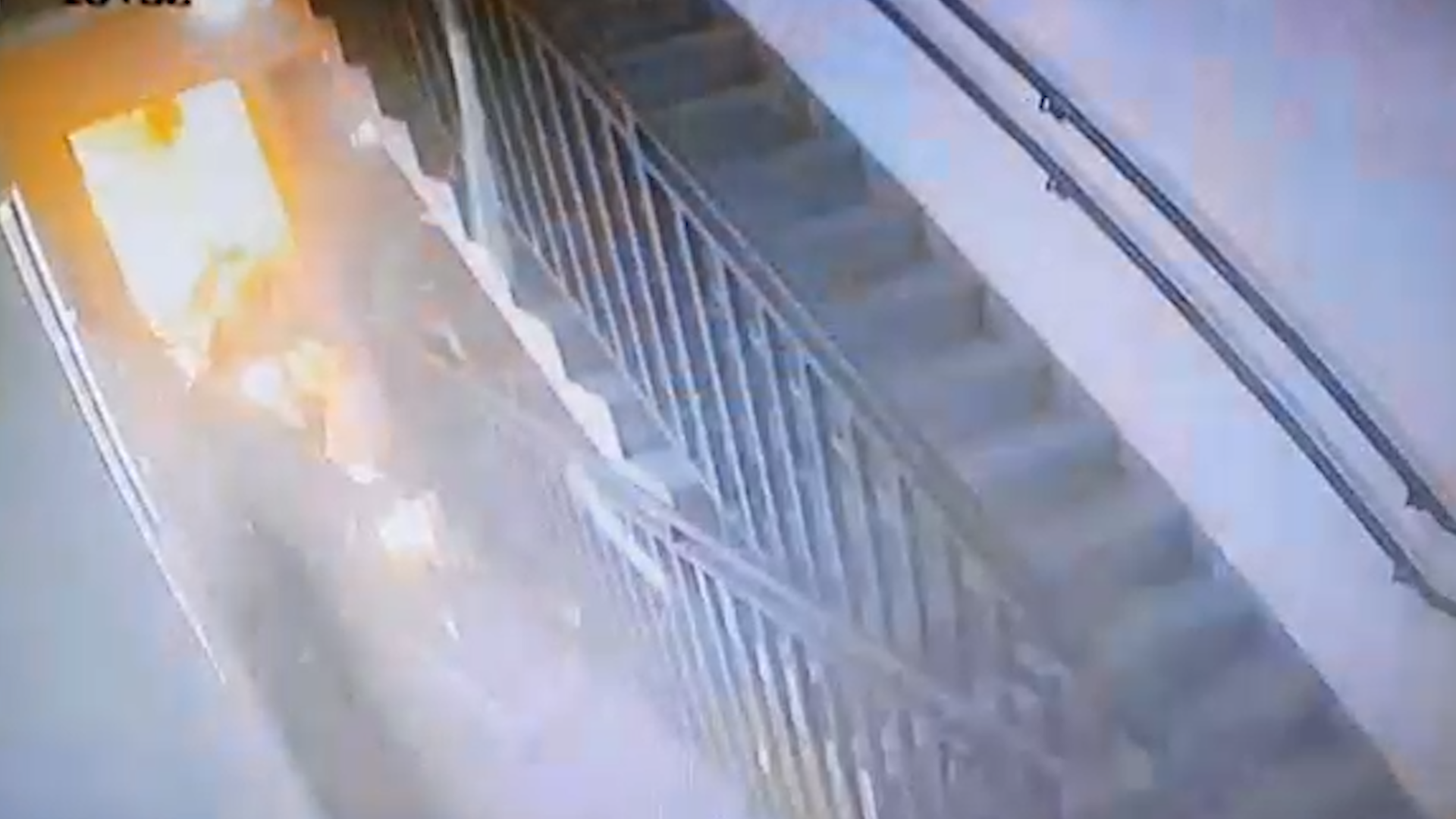 Veja v&iacute;deo de explos&atilde;o que deixou moradora com 50% do corpo queimado em apartamento da Regi&atilde;o Metropolitana