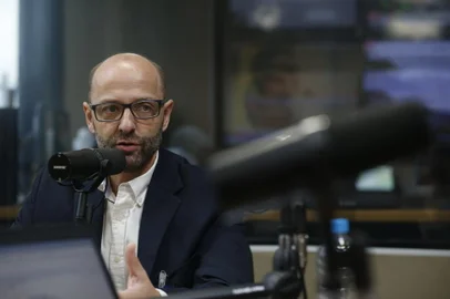 Porto Alegre, RS, Brasil, 22/05/2023 - Fernando Ritter - novo secretário de Saúde de Porto Alegre em entrevista ao Gaúcha Atualidade. - Foto: Lauro Alves/Agência RBS<!-- NICAID(15434711) -->