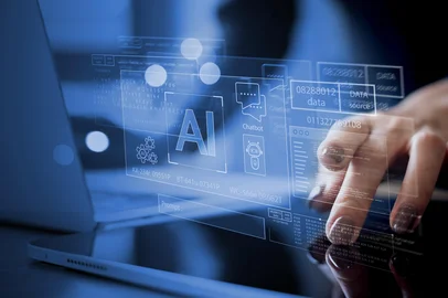 tippapatt / adobe.stock.com AI Artificial Intelligence technology for data analysis, research, planning and work generate programming. Man using laptop and AI assistant dashboard. Technology smart robot AI agents and agentic workflowsFonte: 1759317798<!-- NICAID(16184048) -->