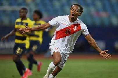 André Cariilo, Seleção Peruana