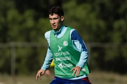Rodrigo Dourado<!-- NICAID(16066429) -->