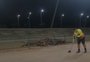 VÍDEO: grupo de patinadores se mobiliza para ajudar na limpeza da Orla