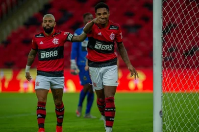 Vitinho e Gabigol