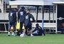 Bruno Alves sente dores no tornozelo e vira dúvida no Grêmio 
