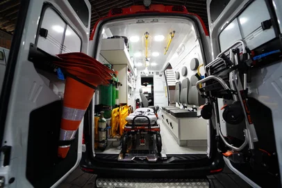 Equipe e ambulância do Samu avançado começa a operar em Passo Fundo<!-- NICAID(16051792) -->