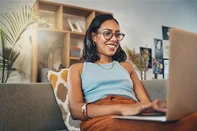 Assessor de investimento explica como funciona o modelo fee-based e de que forma investidores evitam armadilhas ado adotar esse método.