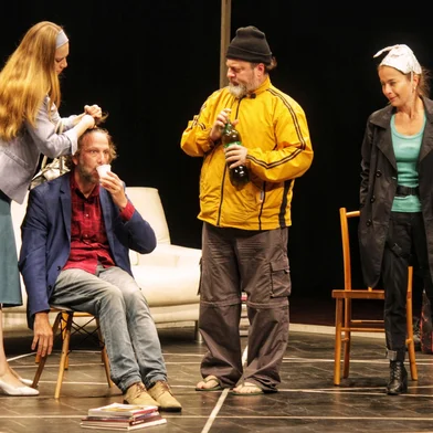 Em uma apresentação única, a peça teatral "Toc - Uma comédia obsessiva compulsiva" volta para Caxias do Sul no dia 14 de junho, às 20h, no Teatro Municipal Pedro Parenti. Os ingressos ainda estão à venda a partir R$ 100. <!-- NICAID(16055124) -->