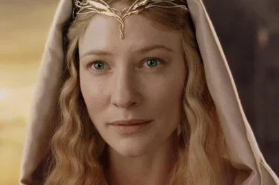 Cate Blanchett em "Senhor dos Anéis: O Retorno do Rei" (2003)Warner Bros. Pictures / Divulgação <!-- NICAID(15836063) -->