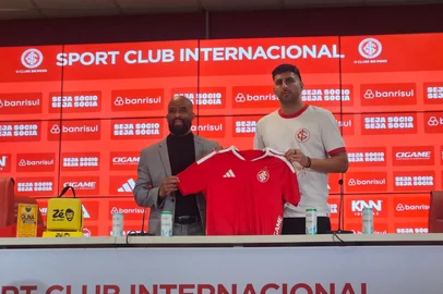 "Foi uma decisão bastante fácil", diz Guillermo Maripán sobre aceitar proposta do Inter<!-- NICAID(16318797) -->