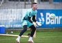Direção do Grêmio aguarda propostas por Victor Ferraz, Paulo Victor e Everton
