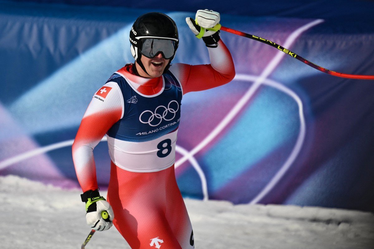 Su&iacute;&ccedil;a conquista primeiro ouro nos Jogos Ol&iacute;mpicos de Inverno no Downhill