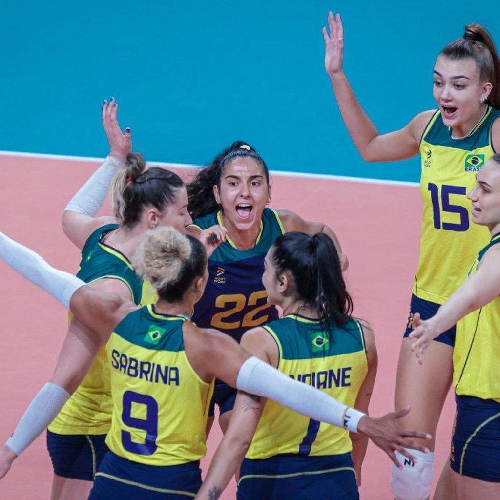 No vôlei feminino, Brasil vence República Dominicana no tie break