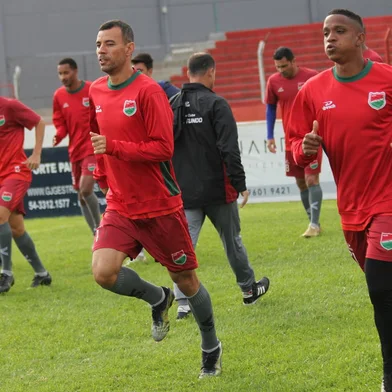 Passo Fundo treina para enfrentar o Santa Cruz nas quartas de final da Divisão de Acesso.<!-- NICAID(15493947) -->