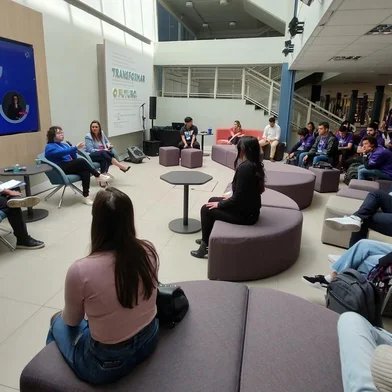 10ª Feira de Eventos, na PUCRS, recebe bate-papos sobre soft skills - Foto: Sofia Lungui/Agência RBS<!-- NICAID(15558303) -->