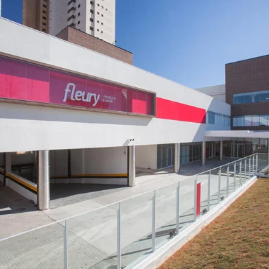 Fleury<!-- NICAID(15136651) -->