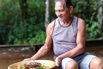 Arquivo Pessoal / Arquivo Pessoal Arquivo Pessoal As fontes de renda de um erveiro que vive na floresta amazônica<!-- NICAID(16164126) -->