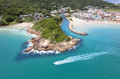 Adobe Stock - Barra da LagoaFonte: 1684822419<!-- NICAID(16186816) -->