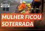 VÍDEO: carreta de serragem tomba e deixa mulher soterrada no acesso à BR-448, em Porto Alegre