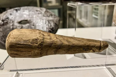 Imagem de objeto antigo do século 2 localizado em sítio arqueológico do Reino Unido. Foto: The Vindolanda Trust  / Divulgação <!-- NICAID(15356255) -->
