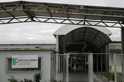 PORTO ALEGRE, RS, BRASIL, 08-05-2019: IFRS - campus Restinga, na zona sul. Corte de verba do governo federal para o ensino superior público preocupa instituições, alunos e professores. (Foto: Mateus Bruxel / Agência RBS)<!-- NICAID(14069817) -->