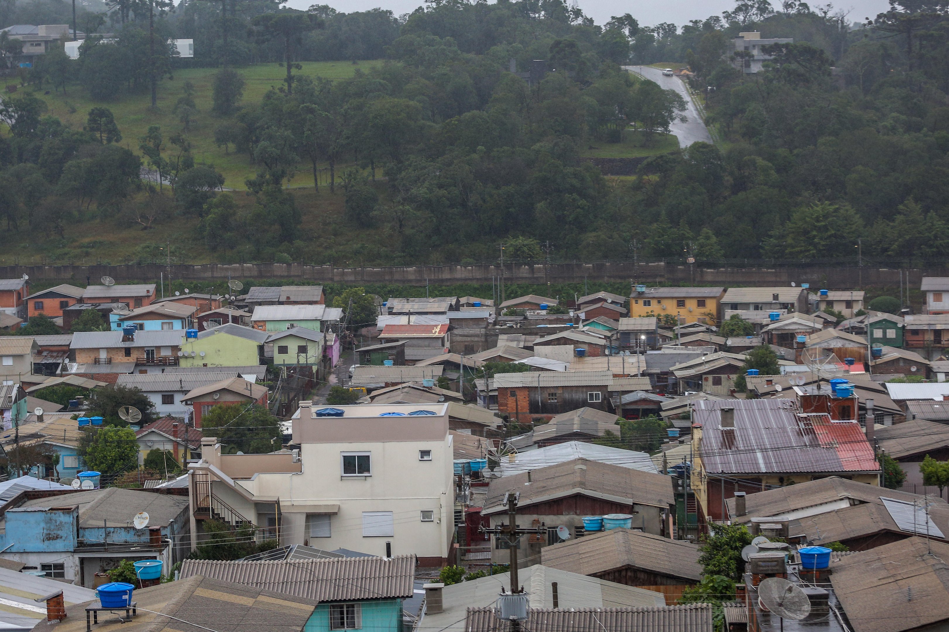 Defesa Civil descarta terremoto em bairro de Caxias do Sul; movimenta&ccedil;&atilde;o &eacute; reflexo da acomoda&ccedil;&atilde;o de rochas