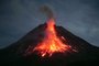 Indonesia's Mount Merapi, one of the world's most active volcanoes, spews lava during an eruption as seen from Dadap Ngori hamlet in Magelang on May 23, 2023. (Photo by DEVI RAHMAN / AFP)Editoria: DISLocal: MagelangIndexador: DEVI RAHMANSecao: volcanic eruptionFonte: AFPFotógrafo: STR<!-- NICAID(15435818) -->