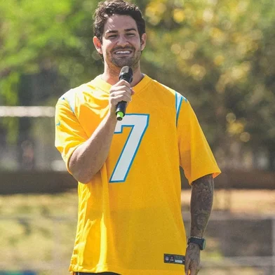 alexandre pato, nfl, los angeles chargers