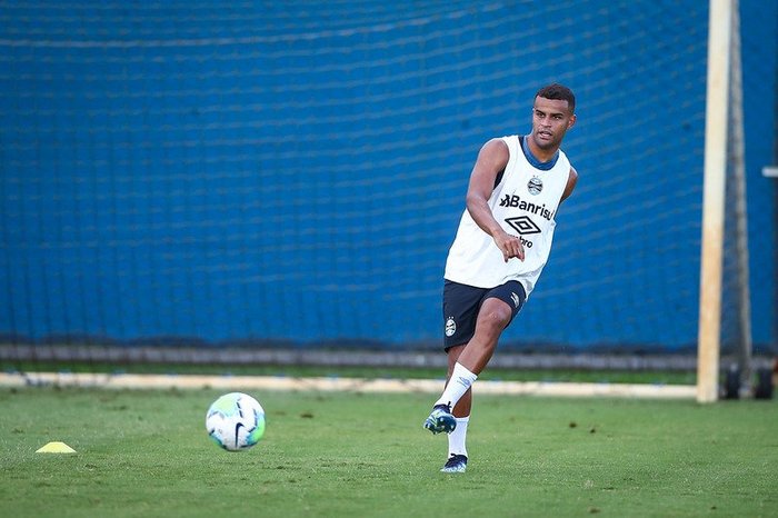 Grêmio finaliza preparação para enfrentar o Coritiba