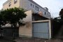 CAXIAS DO SUL, RS, BRASIL, 12/02/2024. Idosa de 87 anos fica ferida após botijão de gás explodir em prédio, no bairro Marechal Floriano, em Caxias do Sul. (Porthus Junior/Agência RBS)<!-- NICAID(15677339) -->