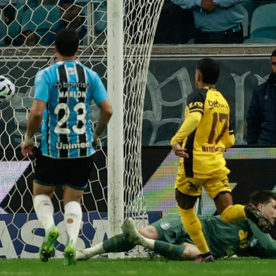 PORTO ALEGRE, RS, BRASIL, 10-08-2025: Grêmio recebe o lanterna do campeonato brasileiro, Sport Recife, pela 19ª rodada da competição, na Arena do Grêmio, em Porto Alegre. Foto: André Ávila/ Agência RBSIndexador: Andre Avila<!-- NICAID(16098601) -->