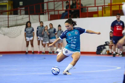 Tauane, fixa da Celemaster convocada para a Seleção Brasieira sub-20 de futsal<!-- NICAID(15876984) -->