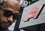 Hamilton diz que Mercedes ainda poderá vencer corridas nesta temporada da F-1