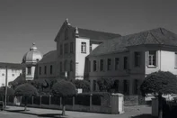 Escola de Enfermagem Madre Justina Inês, localizada na rua Vinte de Setembro, 2311. Hoje, prédio abriga o Hospital SaúdeCaxias do Sul-RS, [1960].<!-- NICAID(16218803) -->