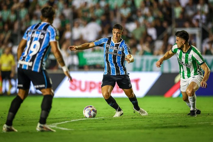 Lucas Uebel / Grêmio/Divulgação