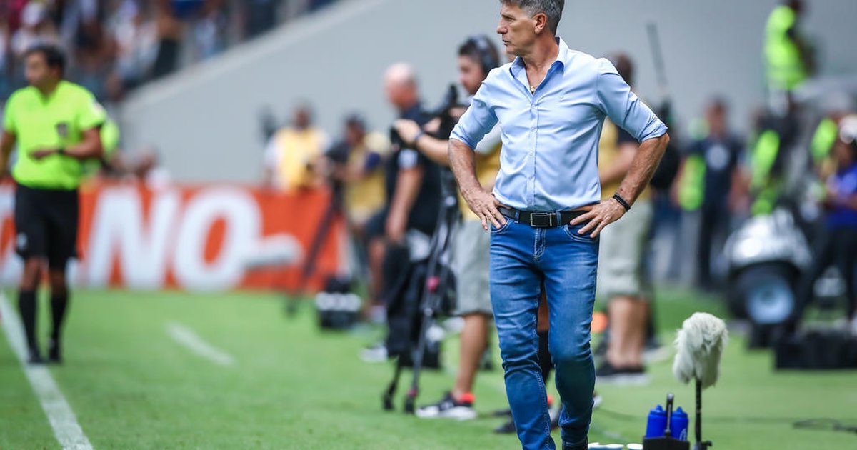 A três rodadas do fim, Grêmio vê chances de título brasileiro quase desaparecerem