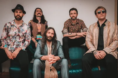 Projeto 70's Show apresenta tributo a Queen neste domingo, em Caxias do Sul. Show será no Teatro Municipal Pedro Parenti. <!-- NICAID(16087897) -->