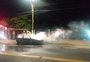Veículo é incendiado na Zona Sul e rolos de fio de cobre são encontrados no porta-malas