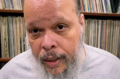 Ed Motta pede desculpas por ter chamado quem ouve hip-hop de burro.<!-- NICAID(15791895) -->