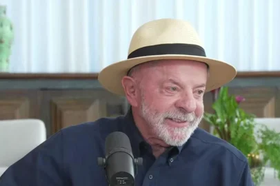 Youtube / Reprodução Lula no podcast Não Inviabilize<!-- NICAID(16345975) -->