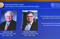 Os economistas Robert E. Hall e Michael Woodford ganharam o Nobel de Economia 2026. O anúncio foi feito nesta segunda-feira (12) pela Academia Real das Ciências da Suécia, responsável pelo prêmio.<!-- NICAID(16385524) -->